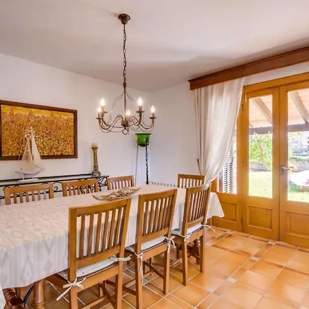 Villa Son Moro Vell *